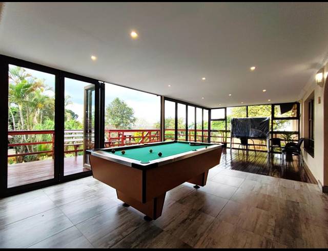 5 BEDROOM HOUSE FOR SALE IN MONTROSE